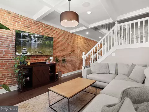 Living - 1833 S Charles St, Baltimore, MD 21230 photo 2 of 3