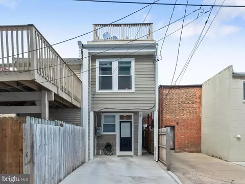 Exterior - 1833 S Charles St, Baltimore, MD 21230 photo 3 of 5