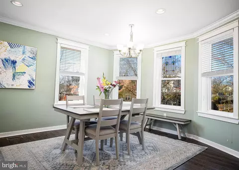 Dining - 2801 Hamilton Ave, Baltimore, MD 21214 photo 2 of 3