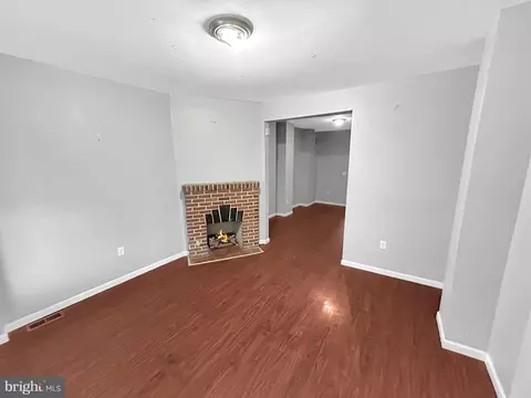Living - 616 Denison St, Baltimore, MD 21229 photo 2 of 2
