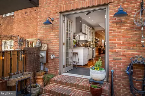 Other - 609 S Sharp St, Baltimore, MD 21230 photo 7 of 11