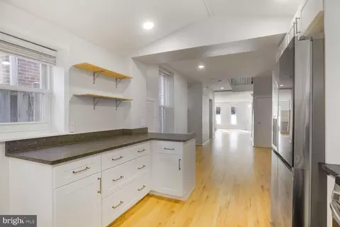 Entry Way - 1115 William St, Baltimore, MD 21230 photo 4 of 7