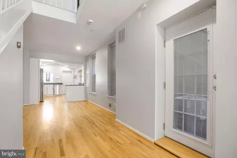 Entry Way - 1115 William St, Baltimore, MD 21230 photo 1 of 7
