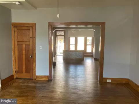 340 Drew St, Baltimore, MD 21224 photo 5