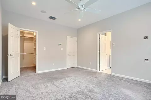 Bedroom - 1205 Dockside Cir, Baltimore, MD 21224 photo 3 of 6