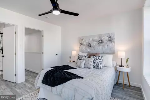 Bedroom - 1419 E Lanvale St, Baltimore, MD 21213 photo 2 of 5
