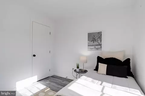 Bedroom - 1419 E Lanvale St, Baltimore, MD 21213 photo 5 of 5