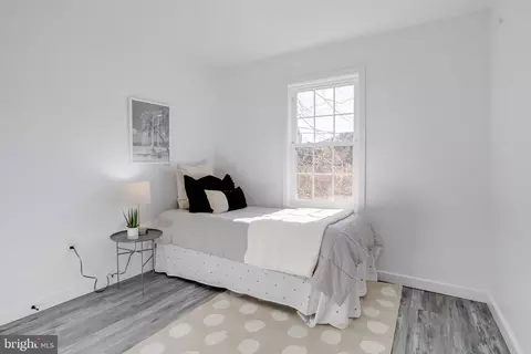 Bedroom - 1419 E Lanvale St, Baltimore, MD 21213 photo 3 of 5
