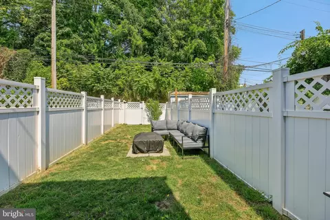 Exterior - 724 Dolphin St, Baltimore, MD 21217 photo 4 of 7