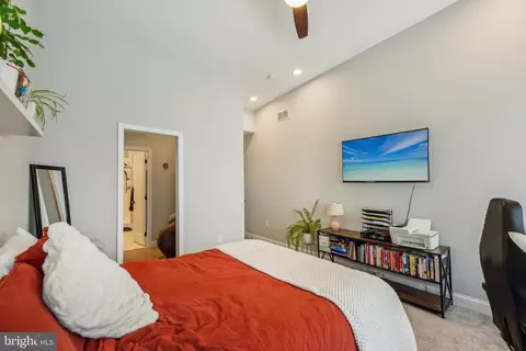 Bedroom - 724 Dolphin St, Baltimore, MD 21217 photo 5 of 5
