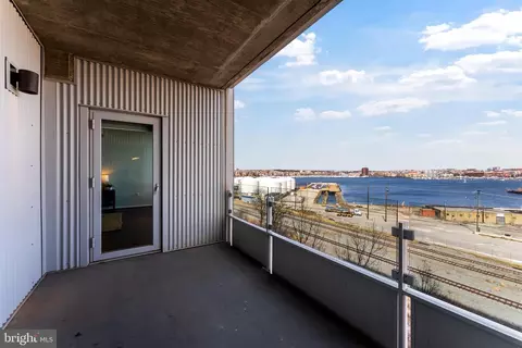 View/Area - 1200 Steuart St #612, Baltimore, MD 21230 photo 2 of 4