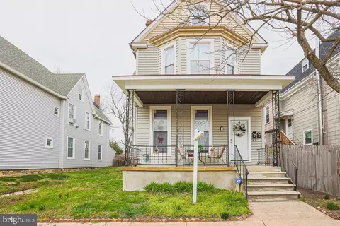514 E 41st St, Baltimore, MD 21218