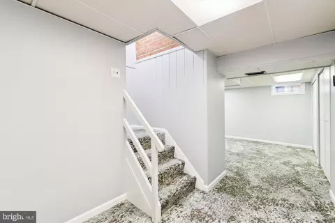 Entry Way - 3305 Olympia Ave, Baltimore, MD 21215 photo 6 of 6