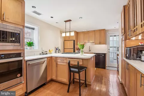 Kitchen - 833 William St, Baltimore, MD 21230 photo 1 of 5