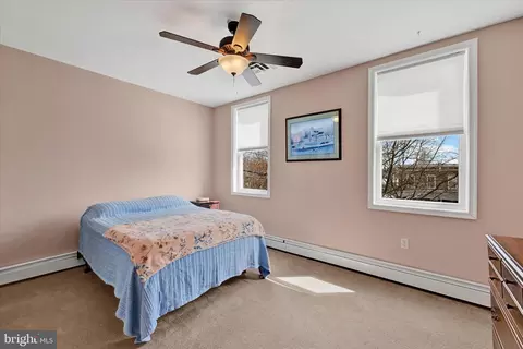 Bedroom - 1200 Weldon Ave, Baltimore, MD 21211 photo 3 of 3