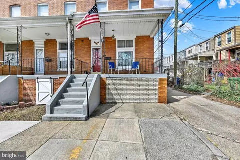 Exterior - 1200 Weldon Ave, Baltimore, MD 21211 photo 5 of 8