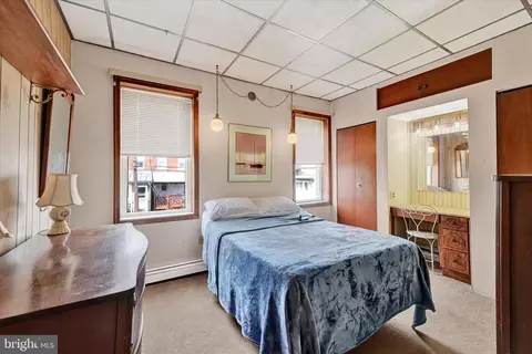 Bedroom - 1200 Weldon Ave, Baltimore, MD 21211 photo 1 of 3