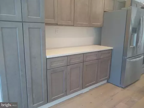 Entry Way - 4411 Marx Ave, Baltimore, MD 21206 photo 2 of 2
