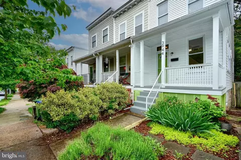 3944 Elm Ave, Baltimore, MD 21211