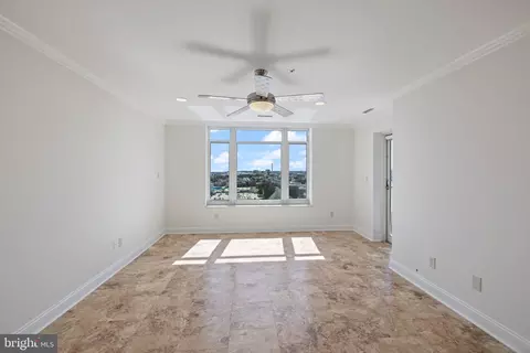 100 Harborview Dr #910, Baltimore, MD 21230 photo 17