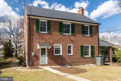 Exterior - 331 Broxton Rd, Baltimore, MD 21212 photo 4 of 8