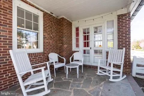 Exterior - 331 Broxton Rd, Baltimore, MD 21212 photo 2 of 8