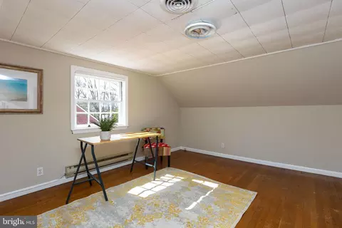 Bedroom - 331 Broxton Rd, Baltimore, MD 21212 photo 11 of 11