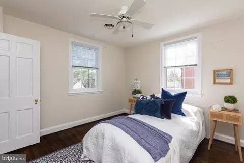 Bedroom - 331 Broxton Rd, Baltimore, MD 21212 photo 2 of 11