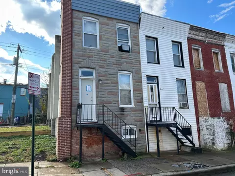 2105 Vine St, Baltimore, MD 21223 photo 4