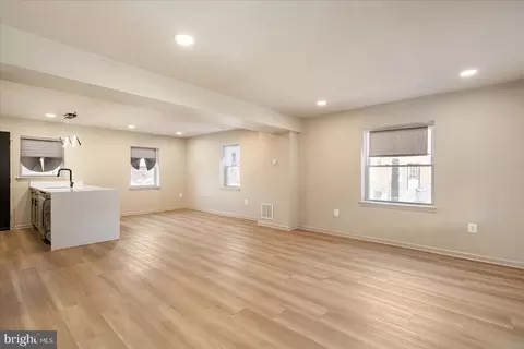 Living - 5440 Nelson Ave, Baltimore, MD 21215 photo 2 of 4