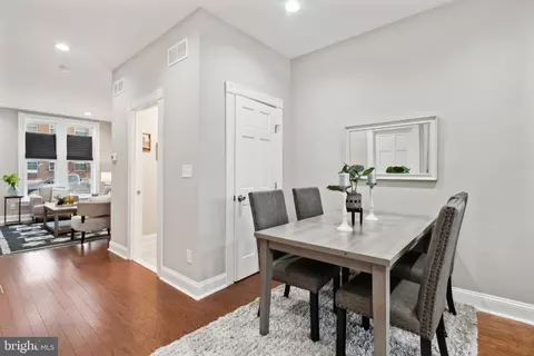 2223 E Biddle St, Baltimore, MD 21213 photo 8