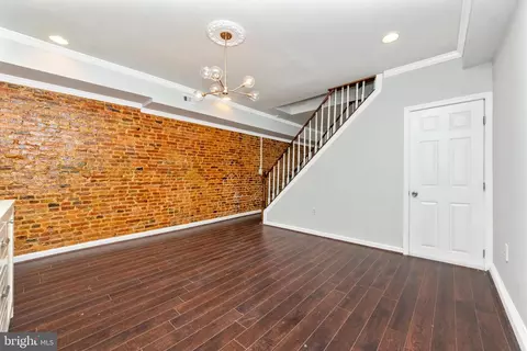 1718 W Pratt St, Baltimore, MD 21223 photo 3