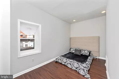 1718 W Pratt St, Baltimore, MD 21223 photo 29