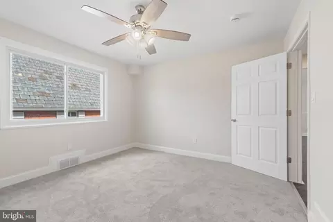 Bedroom - 4002 Glen Ave, Baltimore, MD 21215 photo 5 of 11