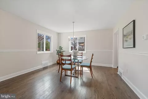 Dining - 4002 Glen Ave, Baltimore, MD 21215 photo 3 of 3