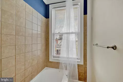 Bath - 12 S Robinson St, Baltimore, MD 21224 photo 1 of 1