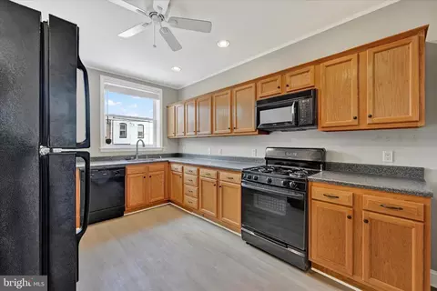 Kitchen - 12 S Robinson St, Baltimore, MD 21224 photo 1 of 2