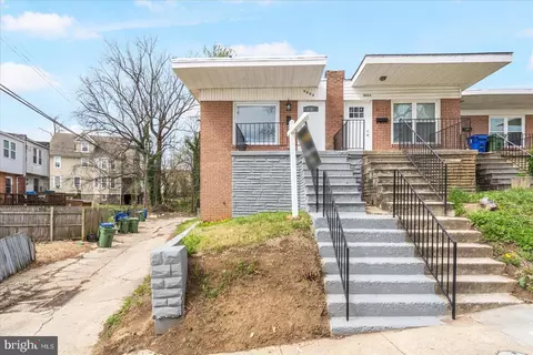 4002 Derby Manor Dr, Baltimore, MD 21215
