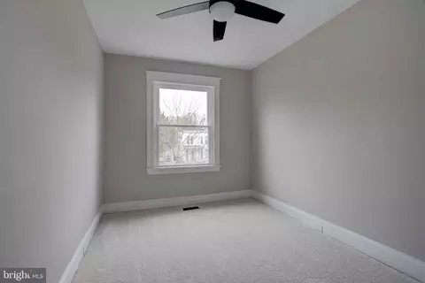 Bedroom - 3604 Greenmount Ave, Baltimore, MD 21218 photo 4 of 10
