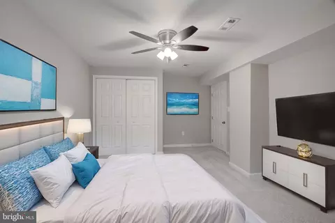 Bedroom - 3604 Greenmount Ave, Baltimore, MD 21218 photo 9 of 10