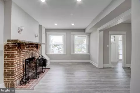 Living - 3604 Greenmount Ave, Baltimore, MD 21218 photo 3 of 9