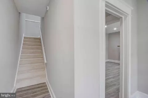 Entry Way - 3604 Greenmount Ave, Baltimore, MD 21218 photo 4 of 7