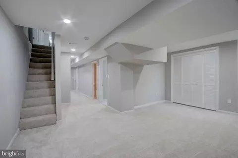 Entry Way - 3604 Greenmount Ave, Baltimore, MD 21218 photo 5 of 7
