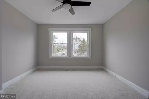 Bedroom - 3604 Greenmount Ave, Baltimore, MD 21218 photo 3 of 10