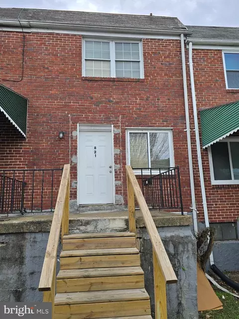 821 Bonaparte Ave, Baltimore, MD 21218