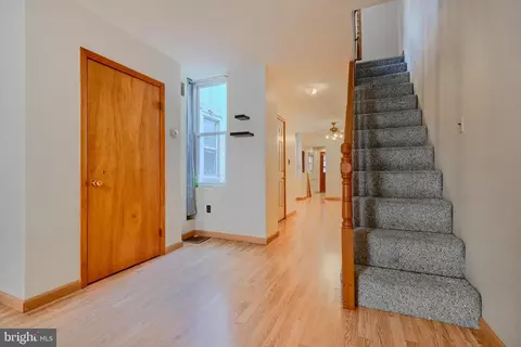 Entry Way - 3 E Randall St, Baltimore, MD 21230 photo 1 of 4