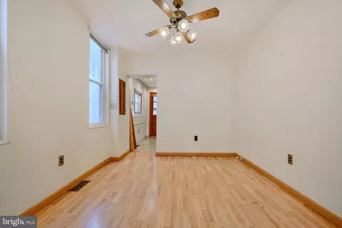Living - 3 E Randall St, Baltimore, MD 21230 photo 4 of 4