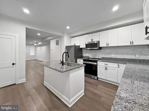 1231 S Carey St, Baltimore, MD 21230