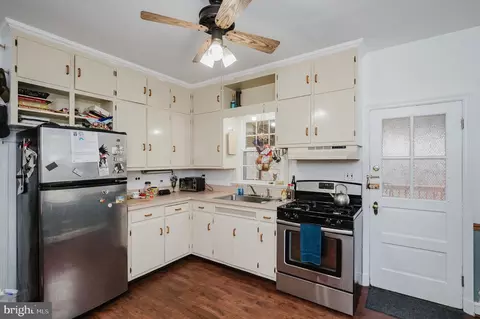3403 Parkside Dr, Baltimore, MD 21214 photo 10