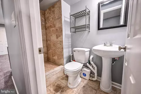 Bath - 6 N Luzerne Ave, Baltimore, MD 21224 photo 5 of 6